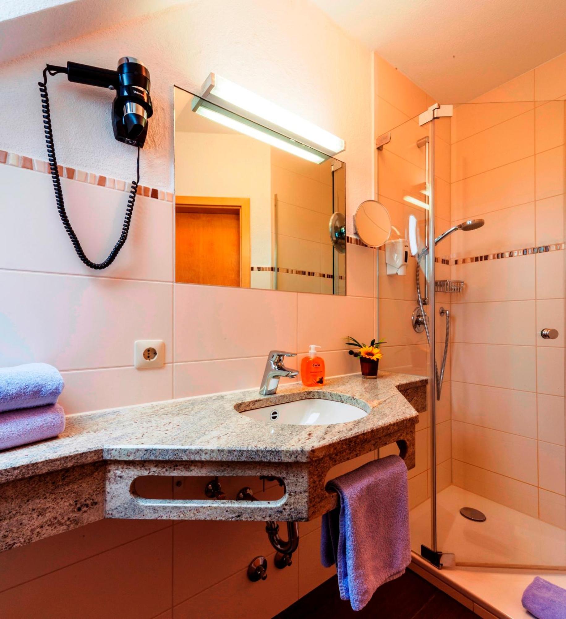 Hotel Fischerhaus Garni Меерсбург Экстерьер фото