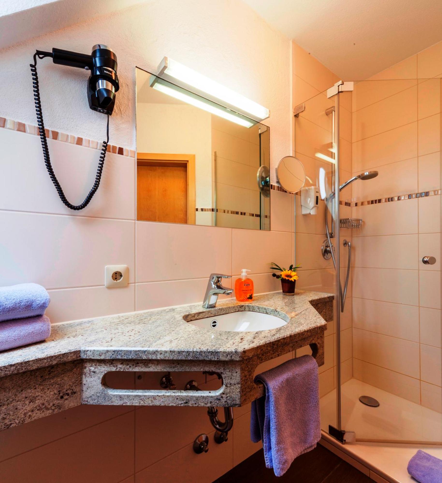 Hotel Fischerhaus Garni Меерсбург Экстерьер фото